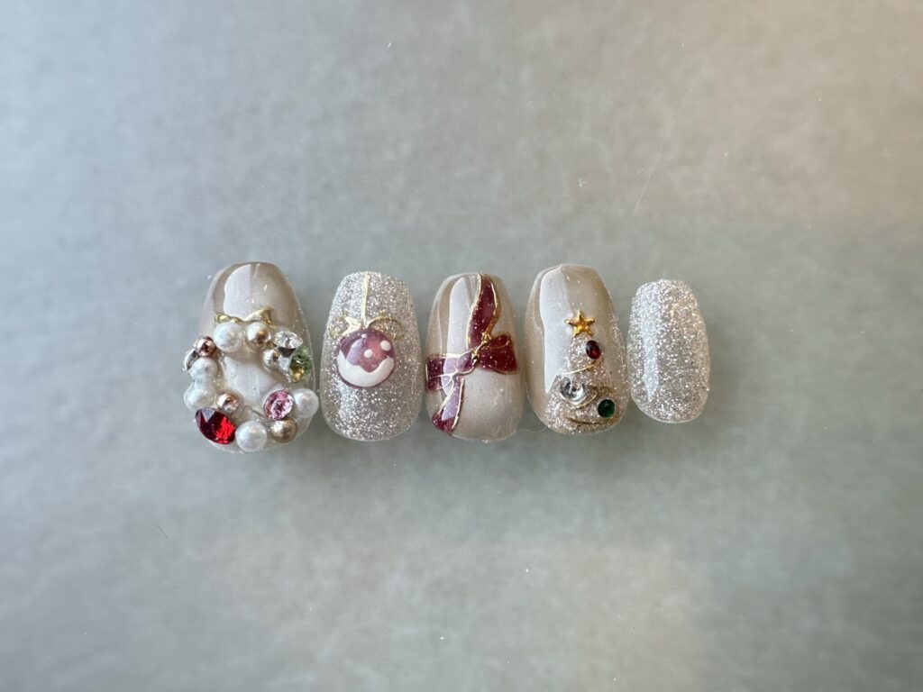 12月スタッフおすすめアート#2025