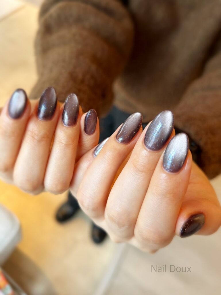 グレーマグネット